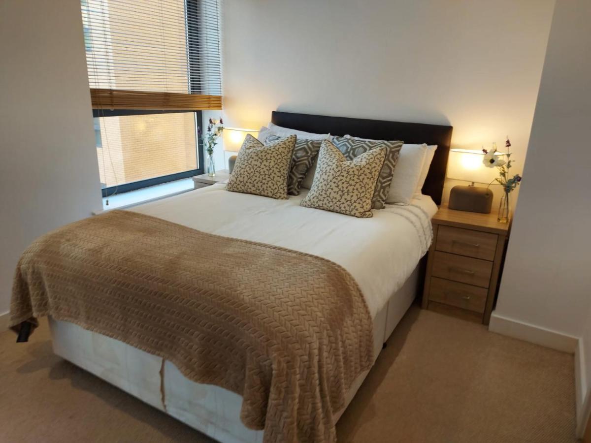 City 2 Bed, 2 Bath, Free Parking & Wifi Sheffield Exteriör bild