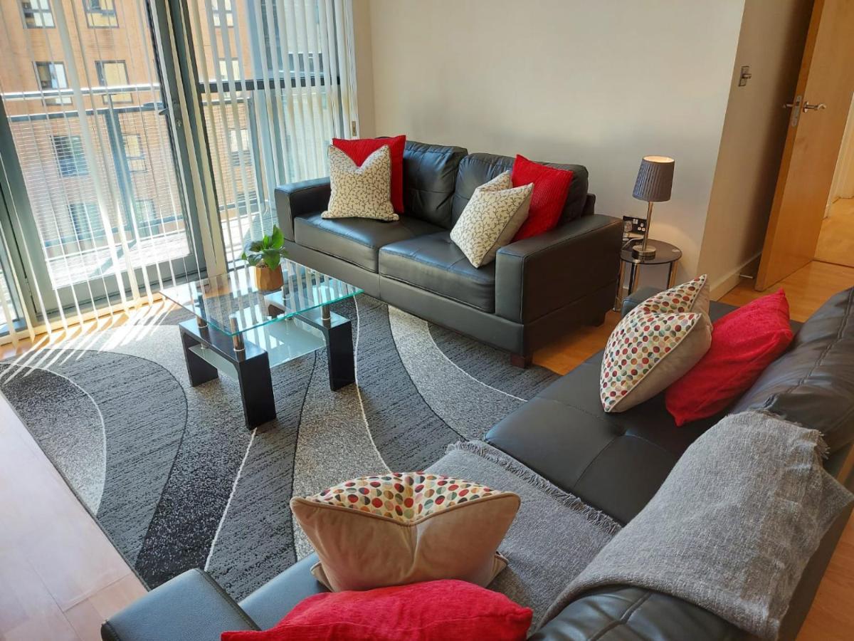 City 2 Bed, 2 Bath, Free Parking & Wifi Sheffield Exteriör bild