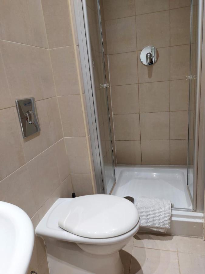 City 2 Bed, 2 Bath, Free Parking & Wifi Sheffield Exteriör bild