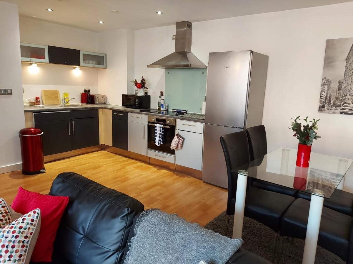 City 2 Bed, 2 Bath, Free Parking & Wifi Sheffield Exteriör bild